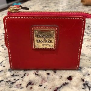 Dooney and Bourke card holder